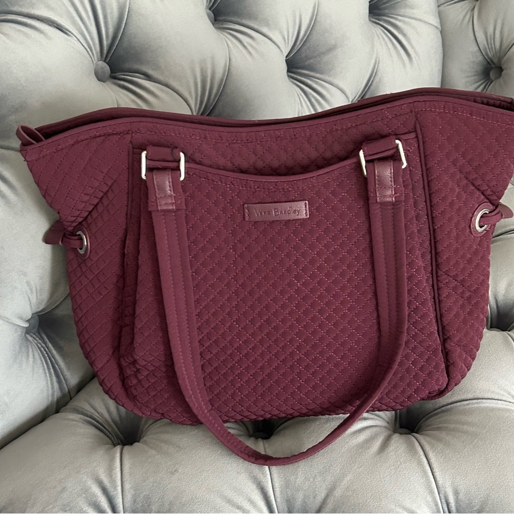 Vera Bradley iconic Glenna satchel